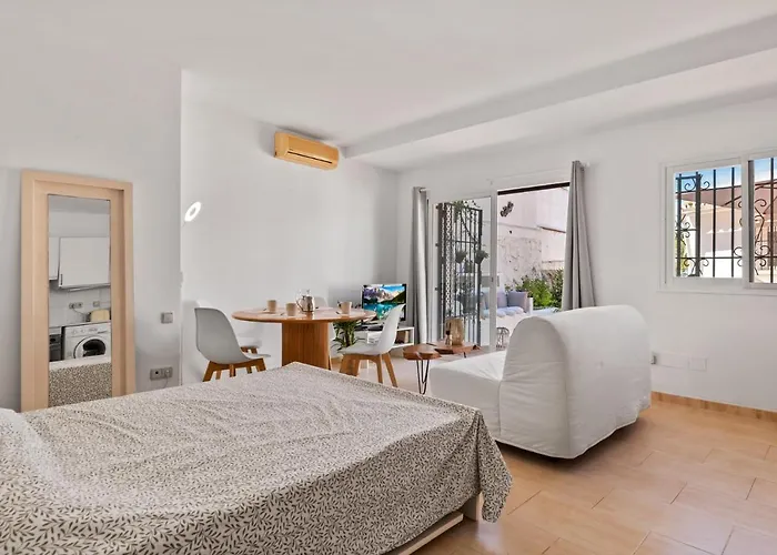 Avec Terrasse Nueva Andalucia מארבלה